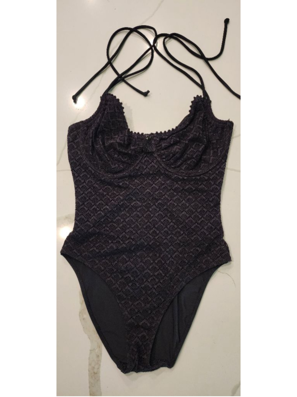 Pour Moi Castaway One Piece Swimsuit Black Crochet Halter Tassel M 36C 36D
